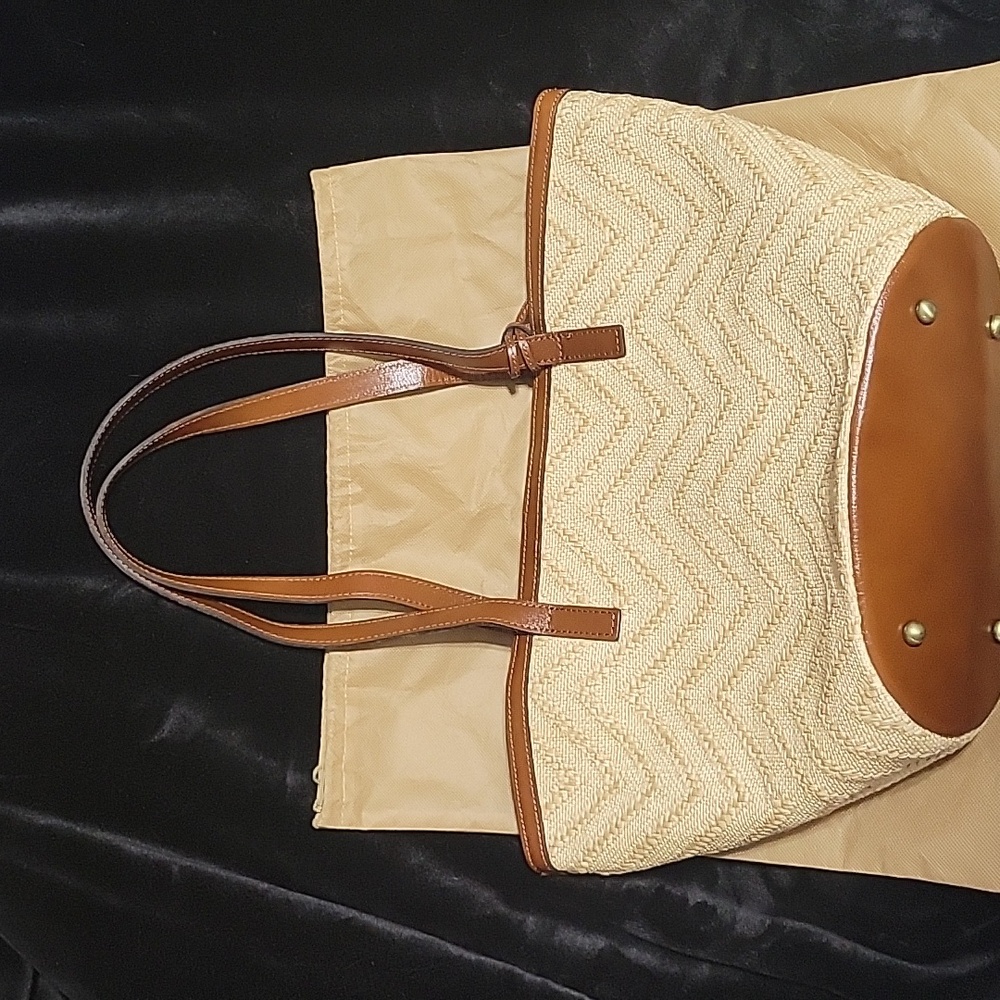 LIKE NEW!! Patricia Nash tote